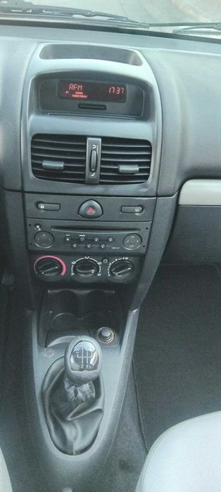 Renault Clio 1.5 DCI 82 Cavalos