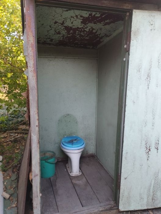 будинок Славянськ ближче до дороги КРАМИК большой до 30 людей.від 1міс