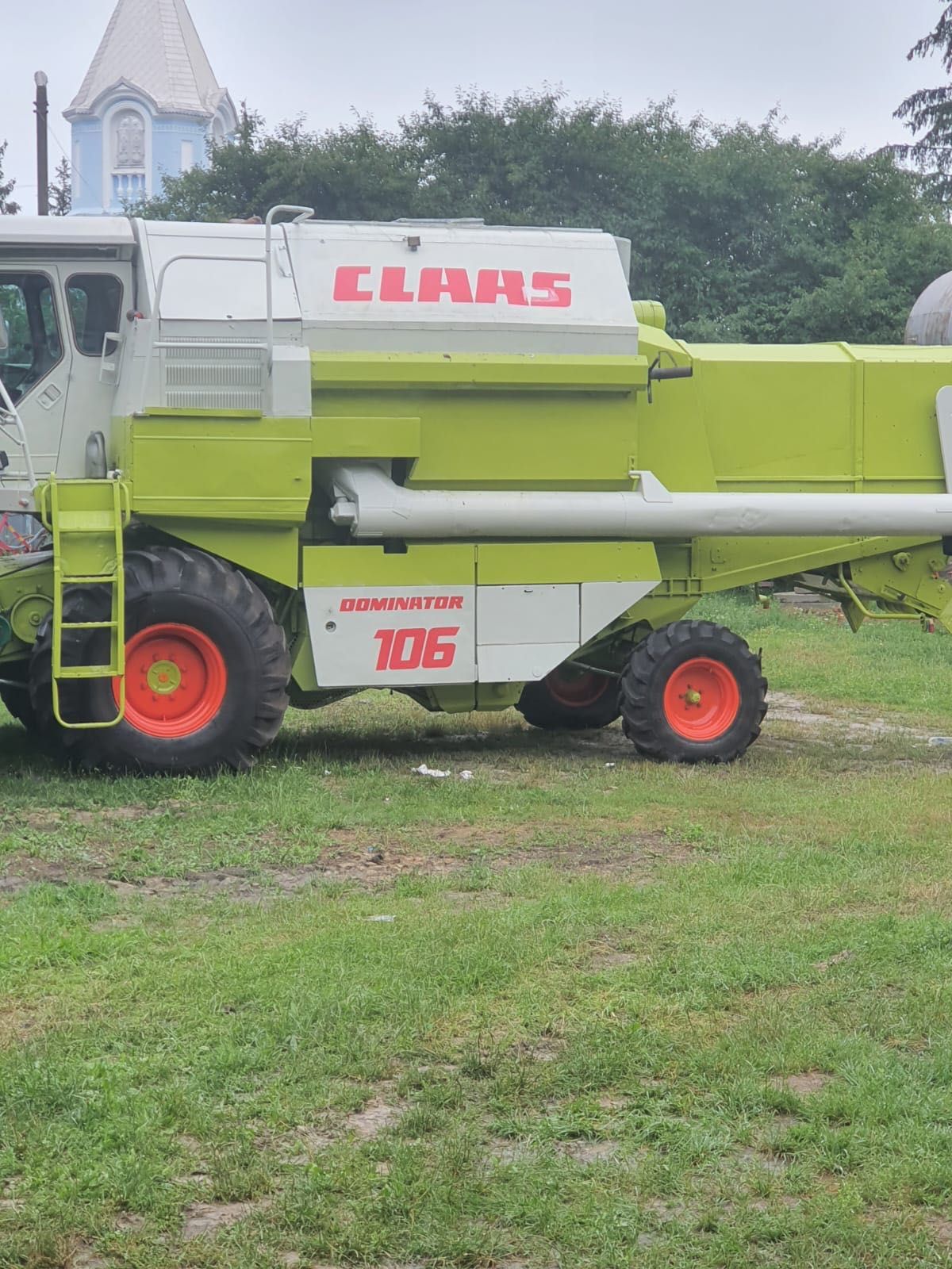 Claas dominator 106