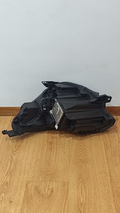 Farol Ótica Óptica Led Direita Nova e Original Renault Captur II