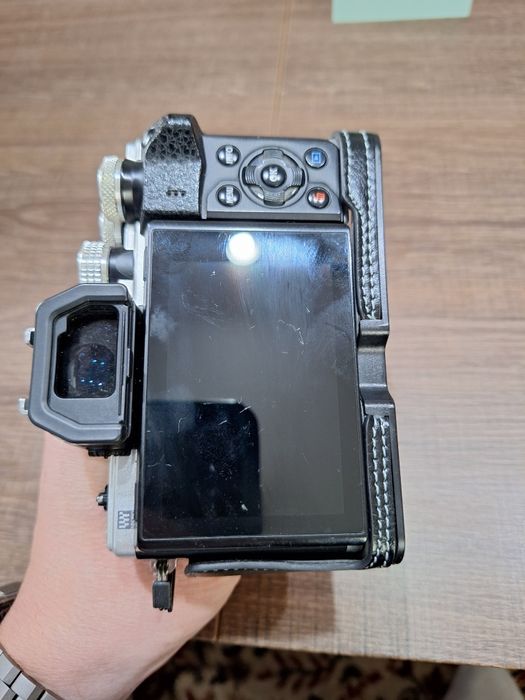 Olympus OM-D E-M10 mark II