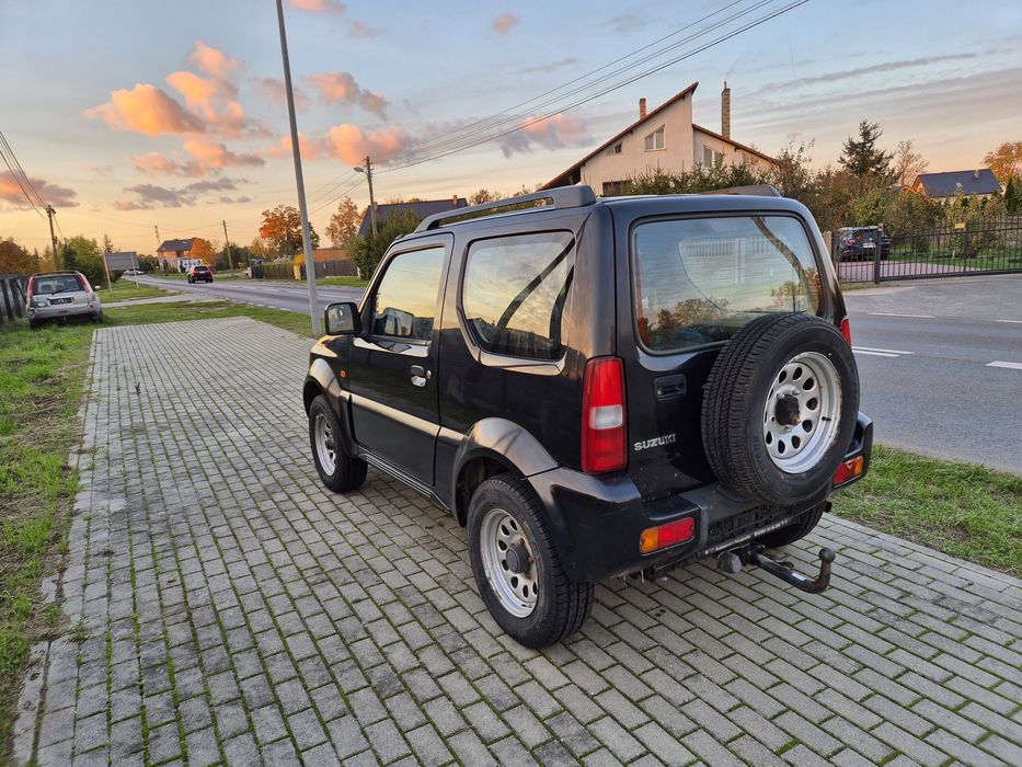 Suzuki Jimny lift 1.3 16v  4x4 bezwypadkowy z Niemiec