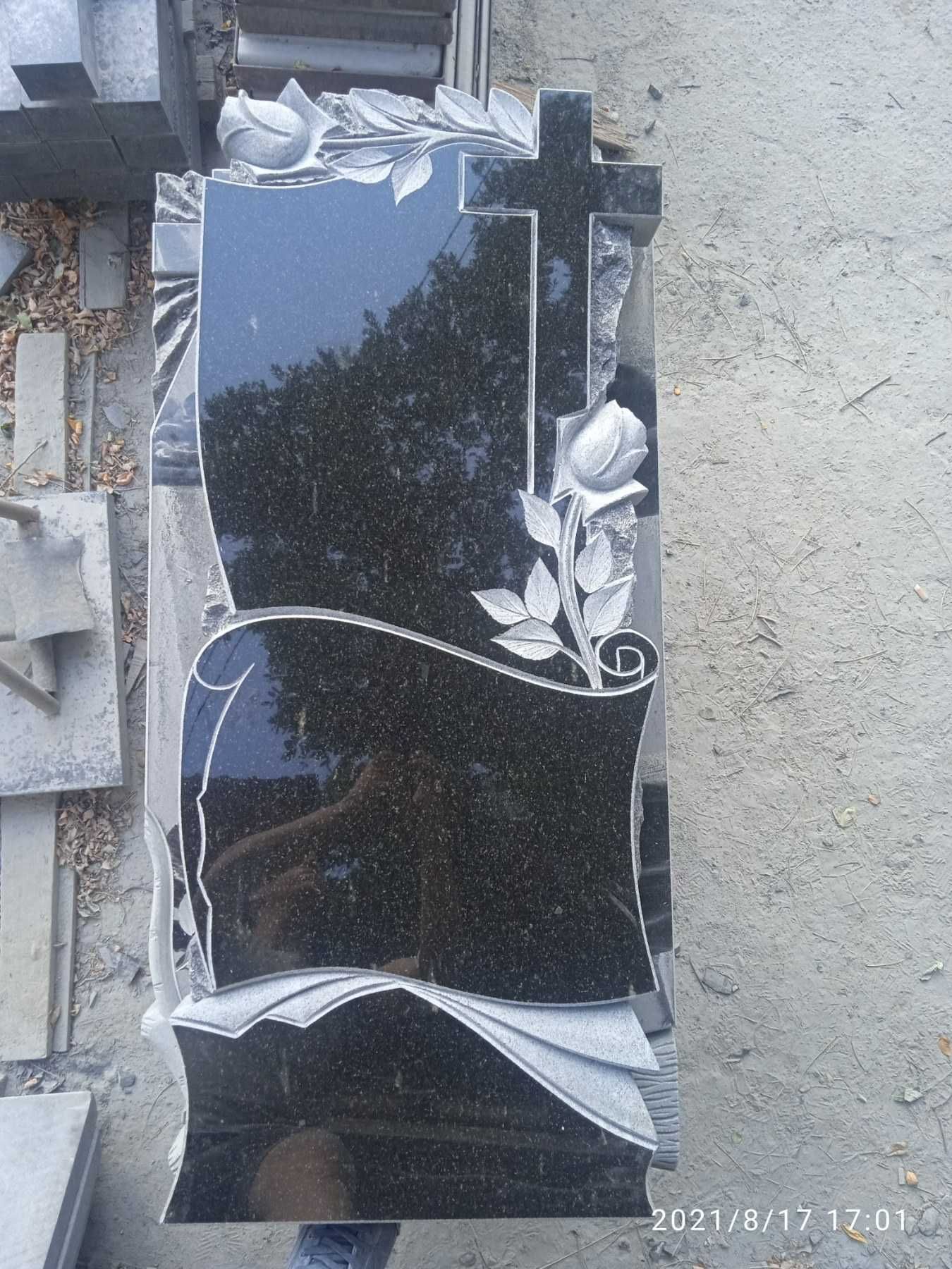 Пам'ятник гранітний, доставка, монтаж. РОЗСТРОЧКА чи ОПЛАТА ЧАСТИНАМИ