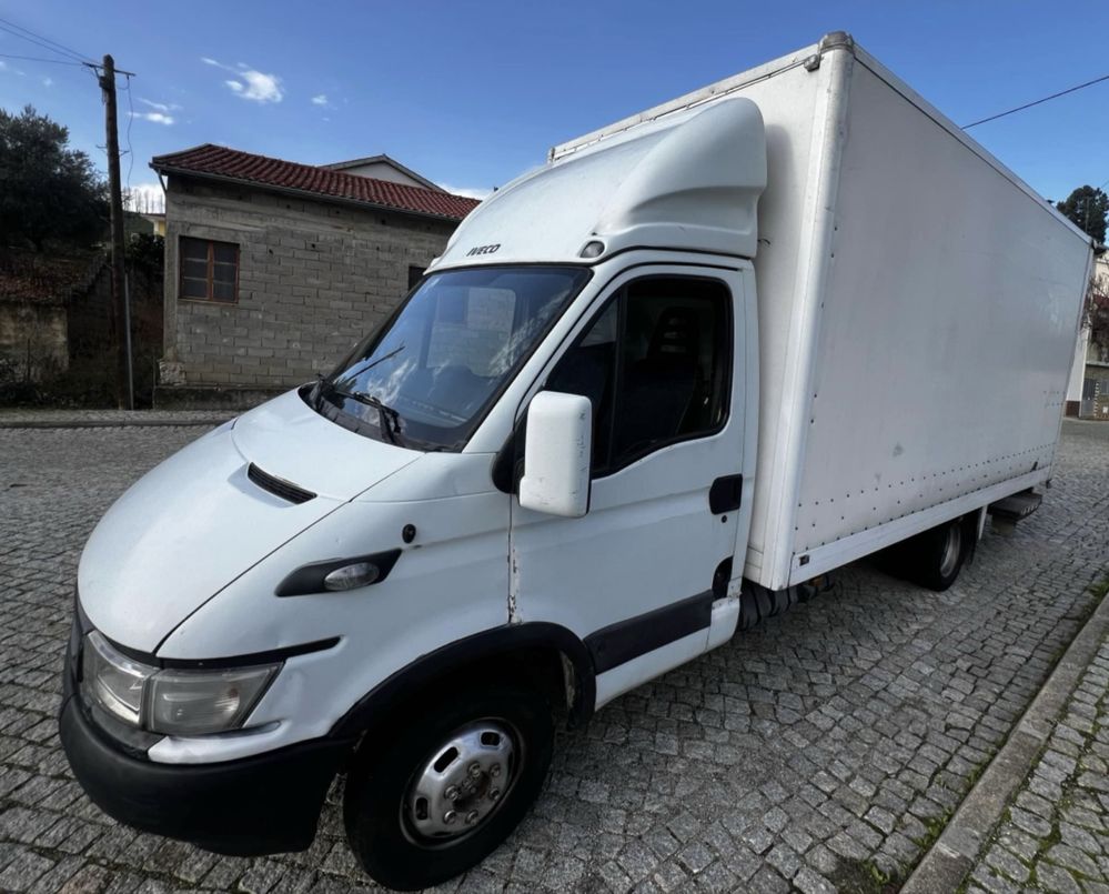 Carrinha Iveco Dally III 3.0 35C14 contentor com plataforma