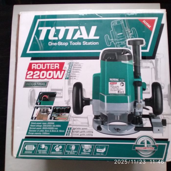 фрезер ручной Total TR 11122 мощный