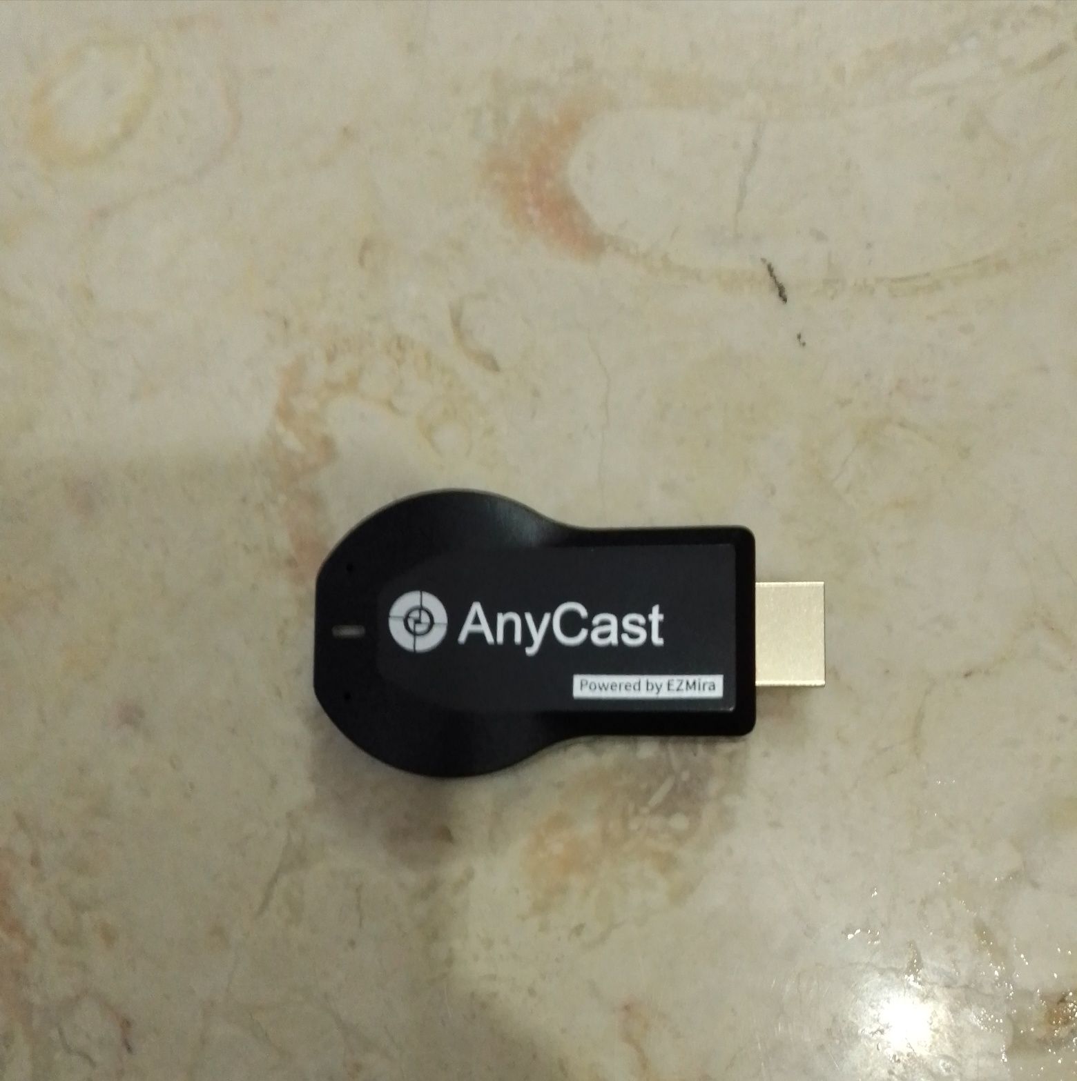 Anycast semi novo em ótimo estado