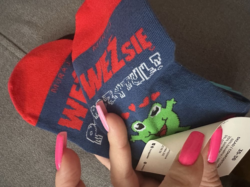 2 pary skarpetek damskie śmieszne z napisami Żabka dzień dobry