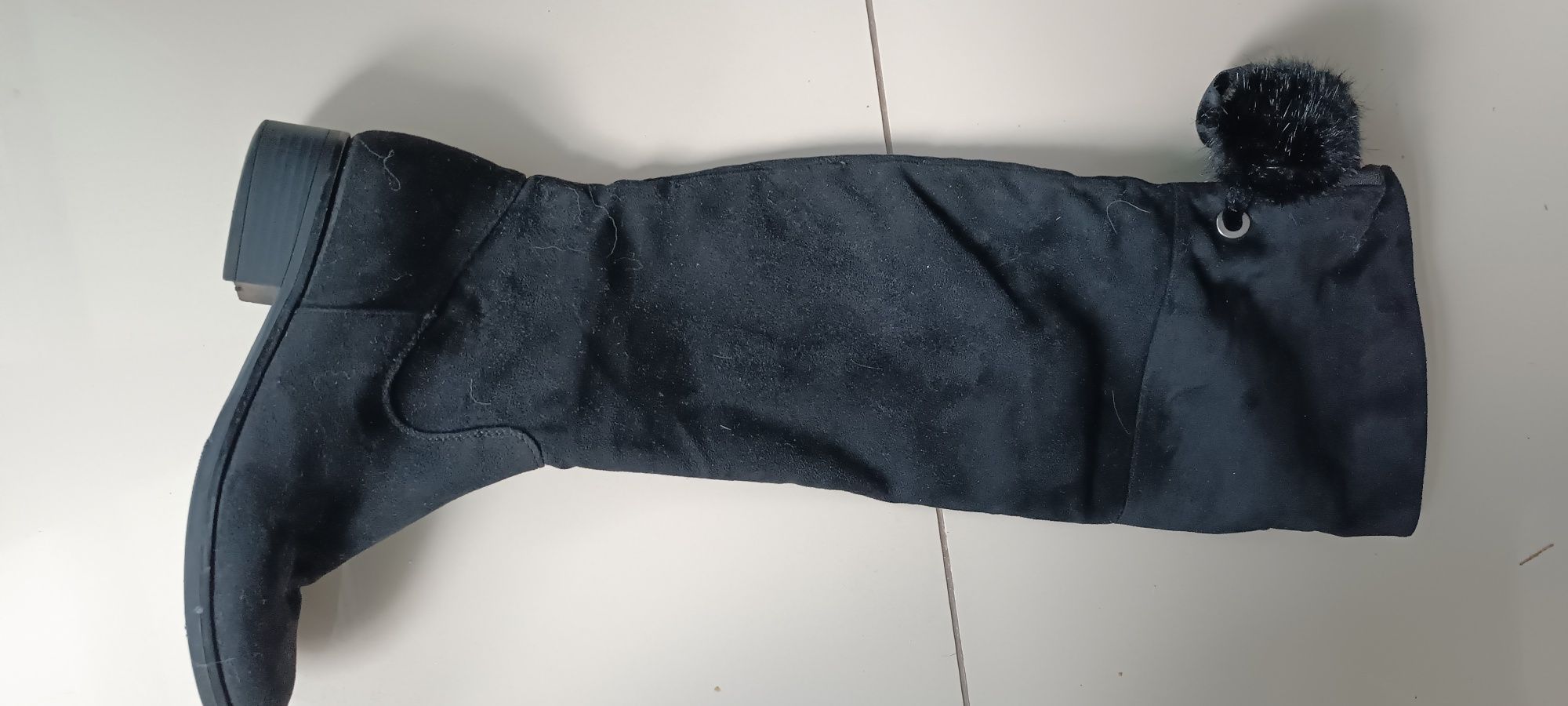Czarne buty kozaki
