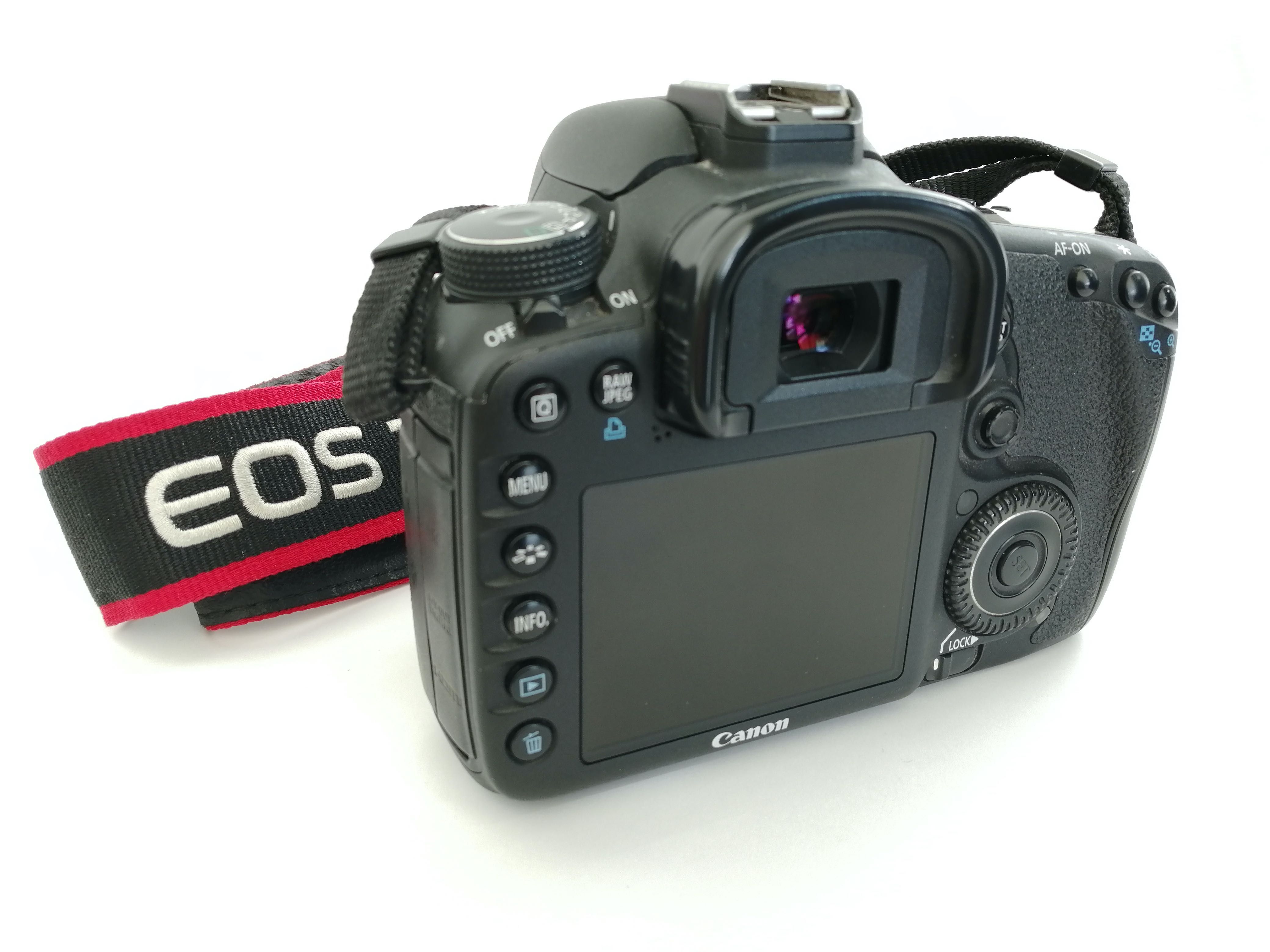 Canon EOS7D bem estimada