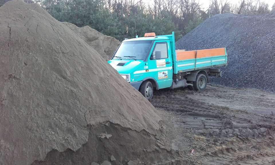 Transport i sprzedaż Piasek żwir beton tłuczeń miał