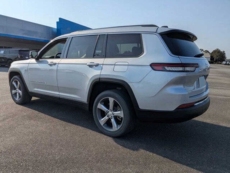 Jeep Grand Cherokee L Limited      2021