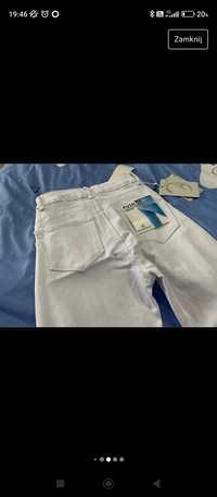 Nowe jeansy białe