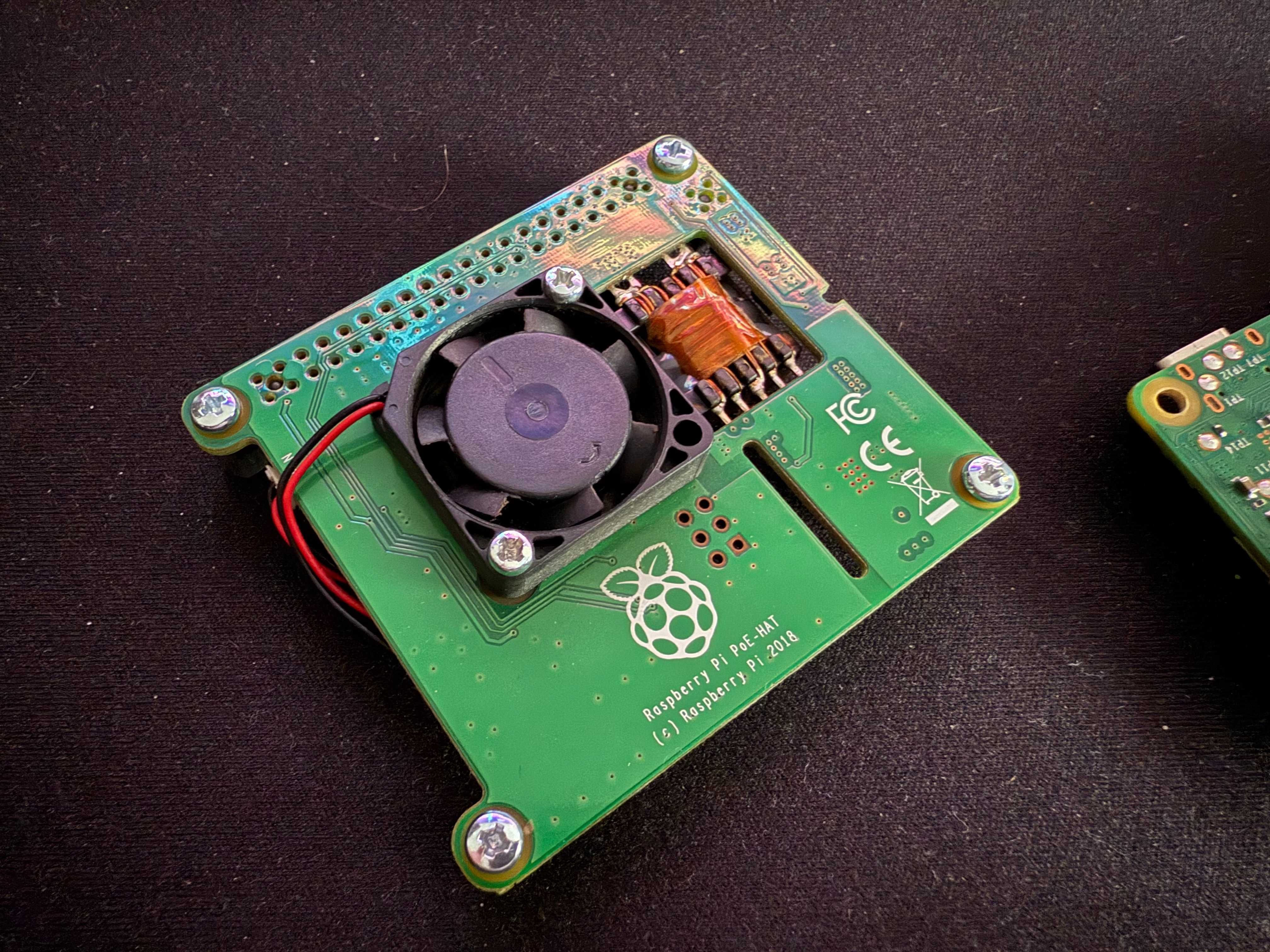 Raspberry Pi 4 4GB + PoE Hat + karta microSD 16GB