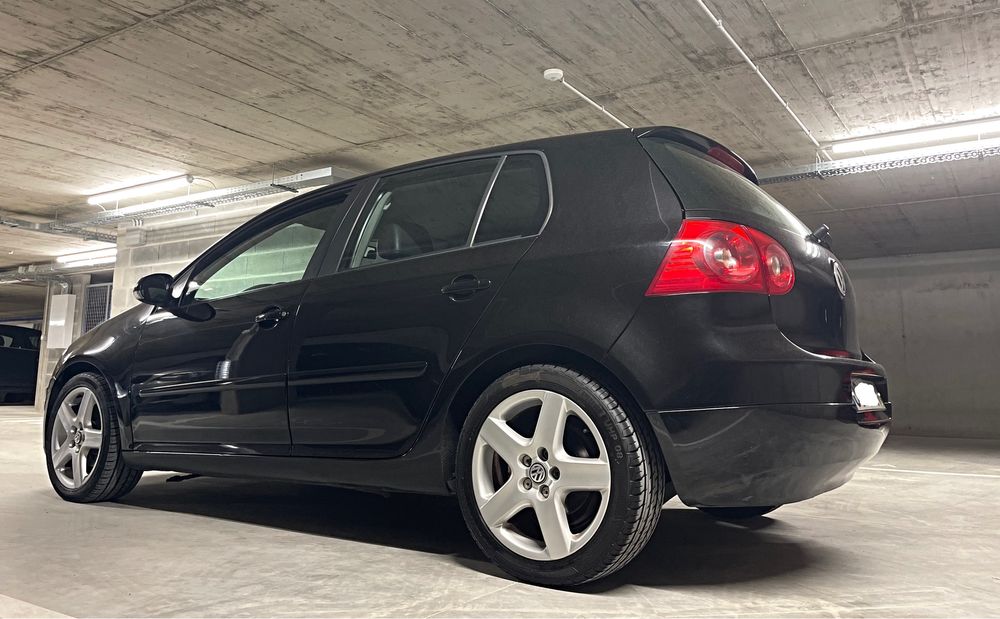 VW Golf 2.0Tdi Sport 140cv NACIONAL