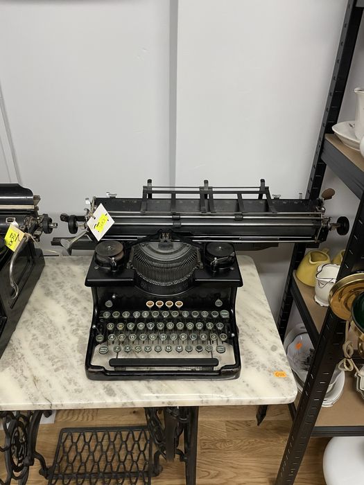 Maszyna do pisania TORPEDO 6