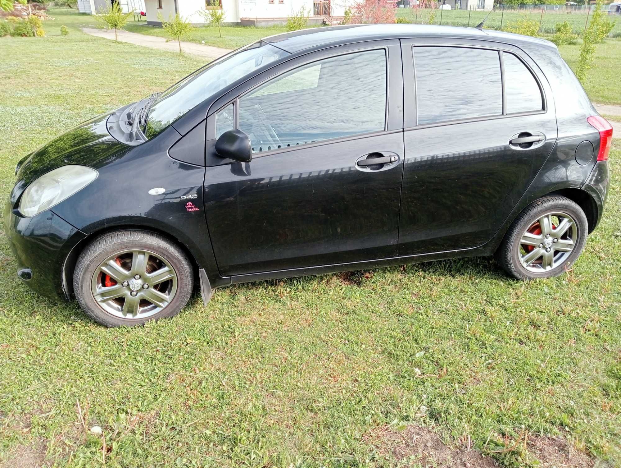 TOYOTA YARIS II 1.4 D-4D bezwypadkowy