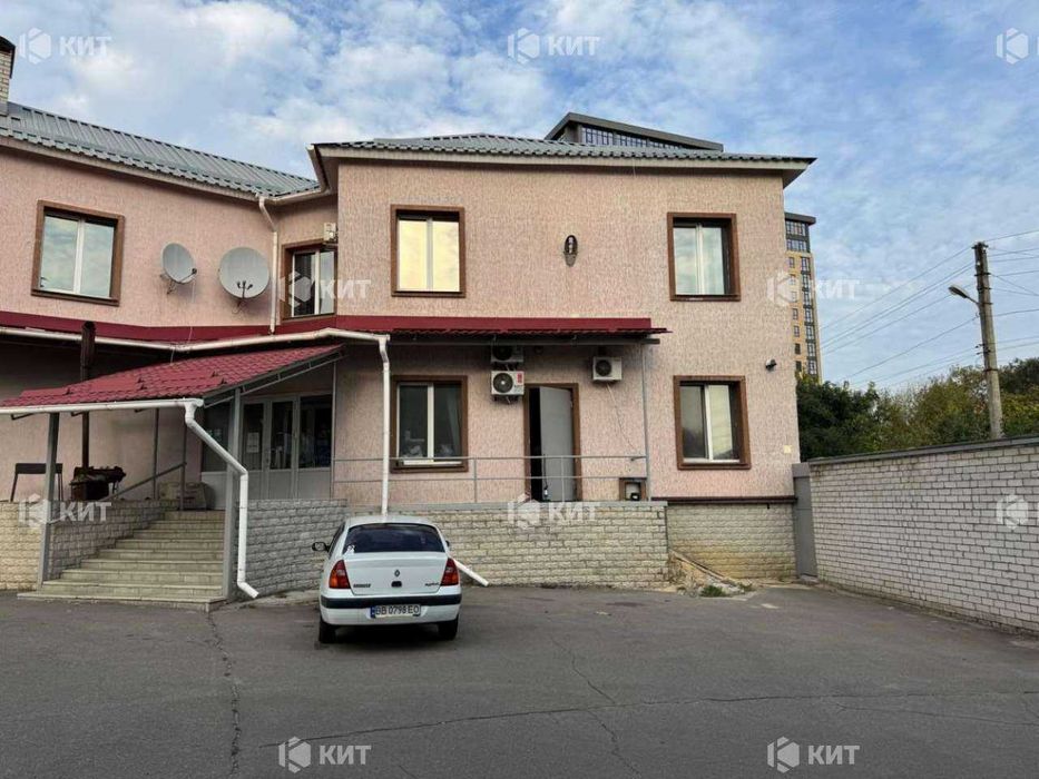 Продажа комплекса зданий в центре города, общая площадь 3000м2, 130122