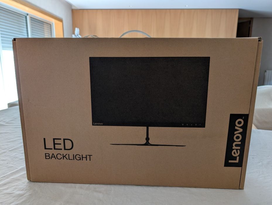 Monitor LENOVO L24i-10 (24" Full HD 60 FPS)

Full HD - 60 Hz)