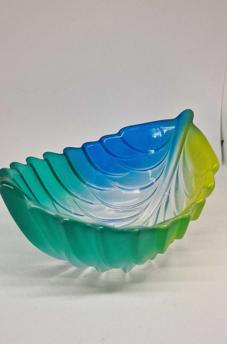 Misa na owoce w kształcie liścia, lata 70-te XX wieku, vintage