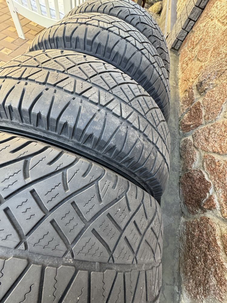 Шини Michelin Latitude Cross 265 60 R18