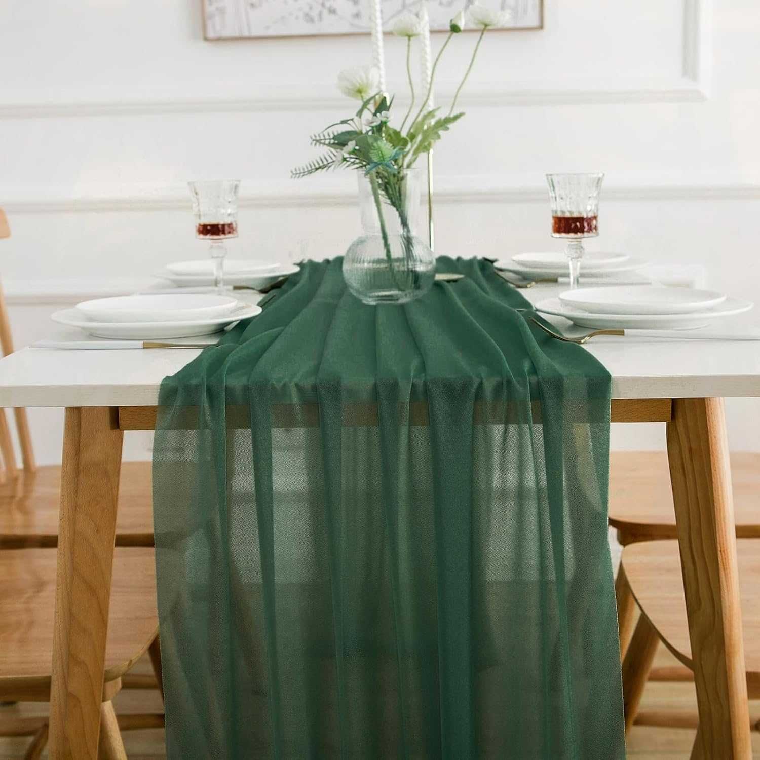 Bieżnik na stół 300 x 75 cm zielony - butelkowa błyszczący