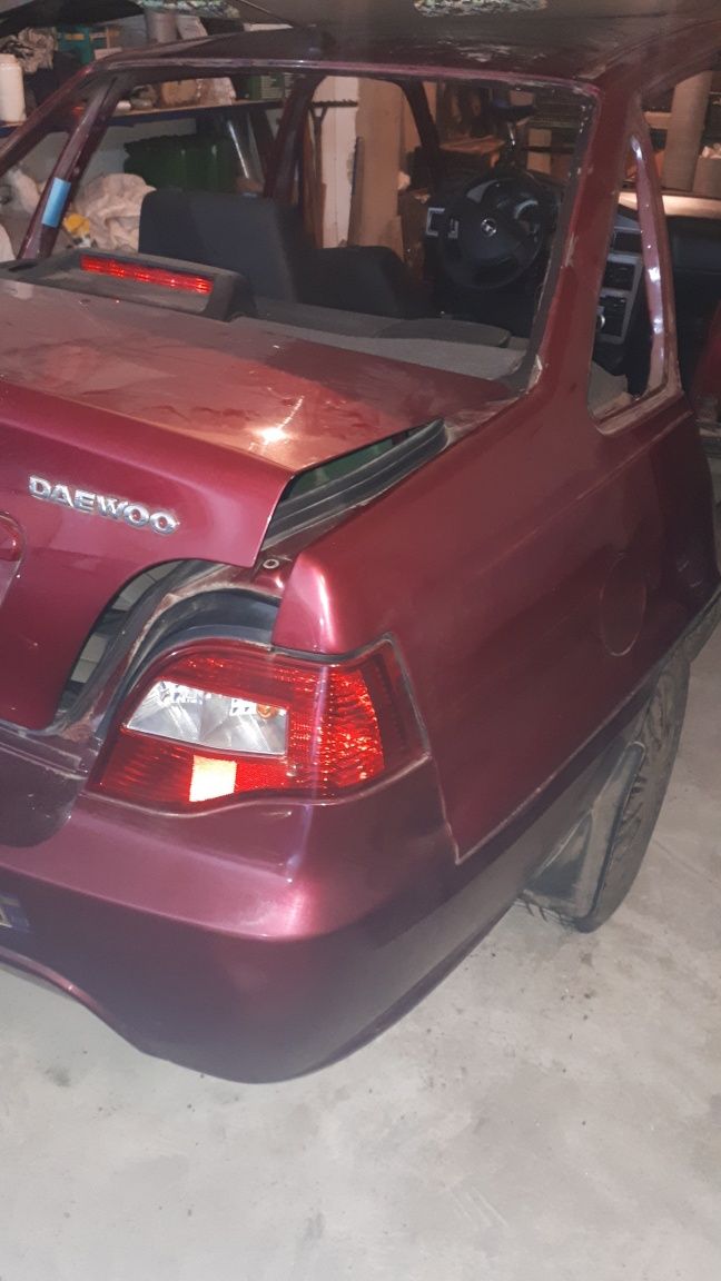 Daewoo Nexia 150 кришка багажника нексия крышка