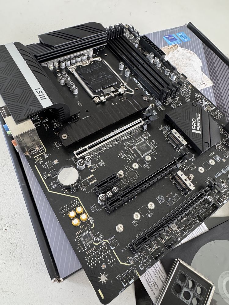 Płyta główna MSI Pro Z690-A DDR4