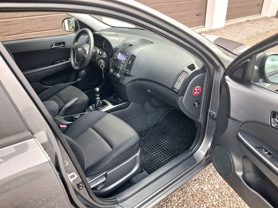 Ładny HYUNDAI I30 2008. 1,4 +GAZ-2034!klima!