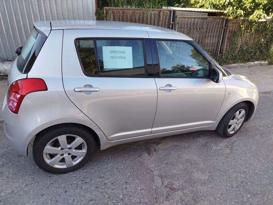 Samochód Suzuki swift