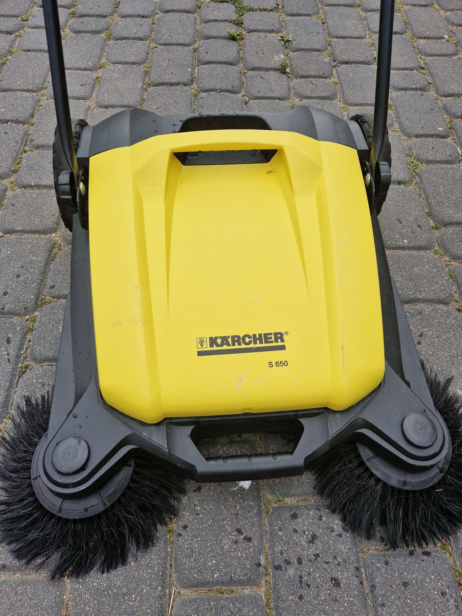 Zamiatarka karcher s650