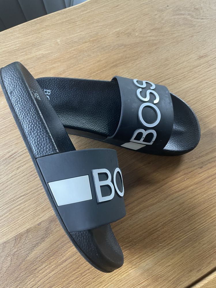 Klapki Hugo Boss roz. 39