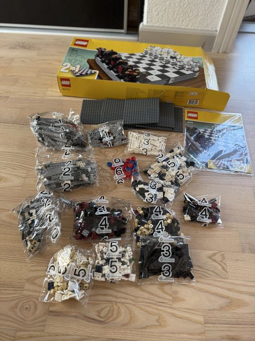Lego 40174 Nowy zestaw, Pudelko zostalo otwarte