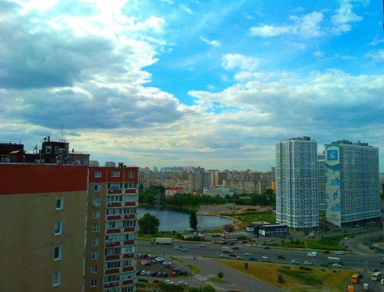 Квартира на метро подобово