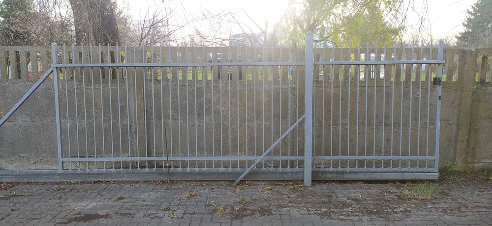 Brama przesuwna WIŚNIOWSKI 4m PRAWA , ocynk, cena do uzgodnienia