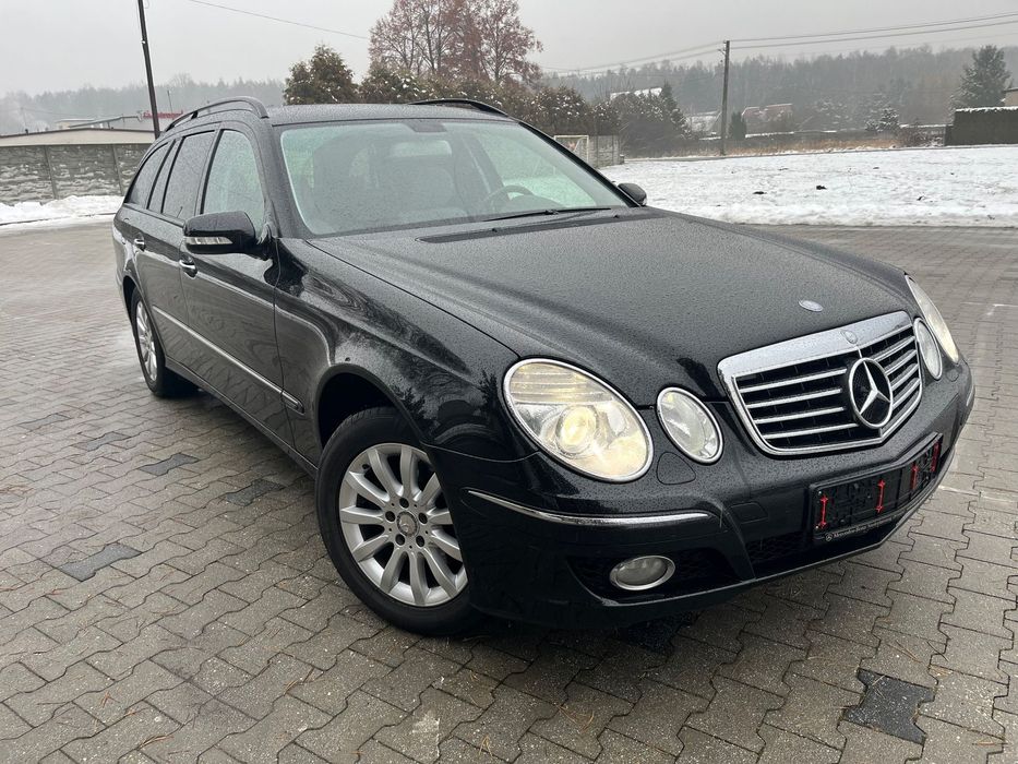 Mercedes-Benz Klasa E 7 osobowy 2 x Aluś zima-lato Stan Bardzo dobry