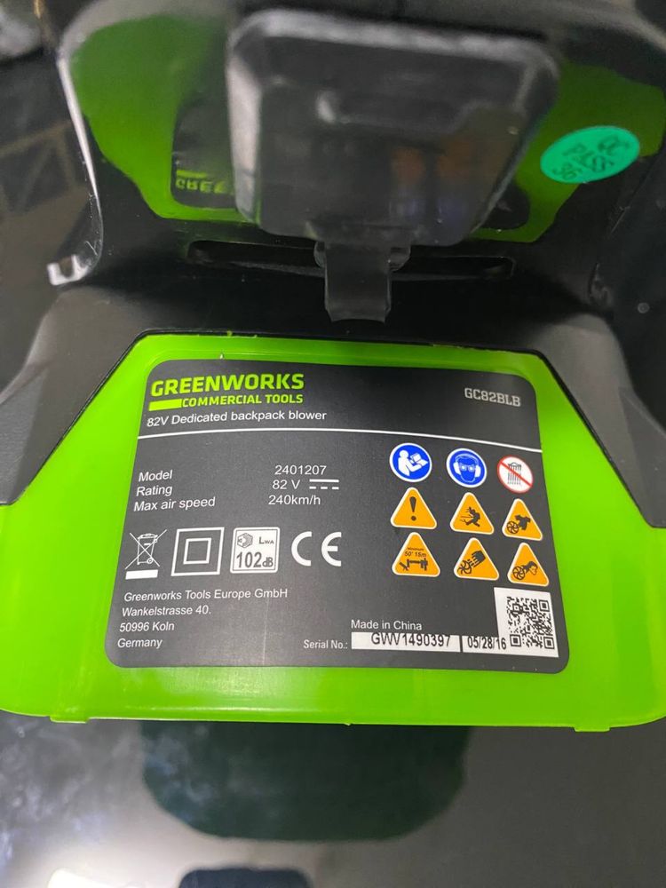 Повітродув вітродув з Німеччини Greenworks GC82BLB для рюкзака