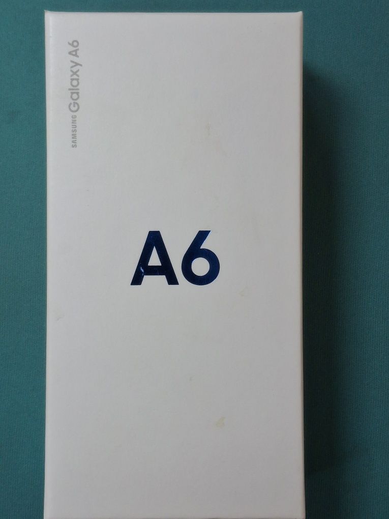 Samsung A6 в ідеальному стані