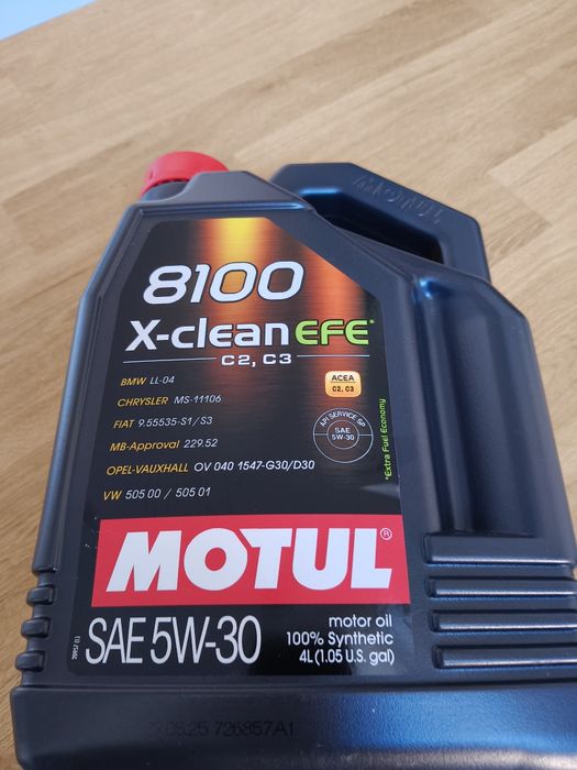 Motul 4 l 8100 x-clean efe C2,C3 sae 5w30 ful syntetyczny najtaniej!