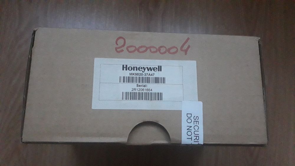 zestaw skaner HONEYWELL VOYAGER 9520 używany,stan idealny