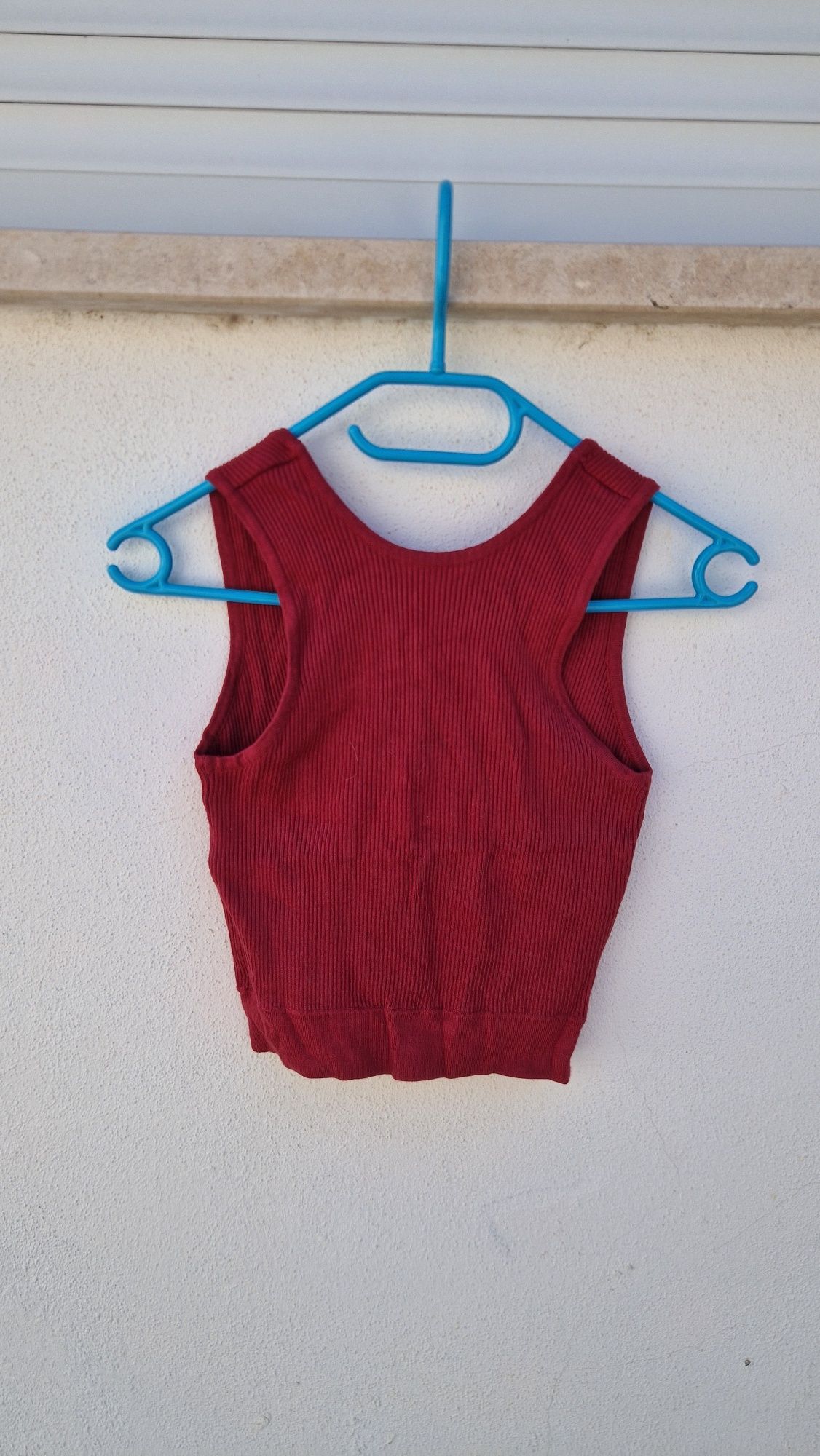 Top vermelho Bershka