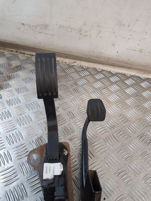 Potencjometr Gazu Ev619F836Aa + Pedał Hamulca Bv612467Gb Focus Mk3 11R