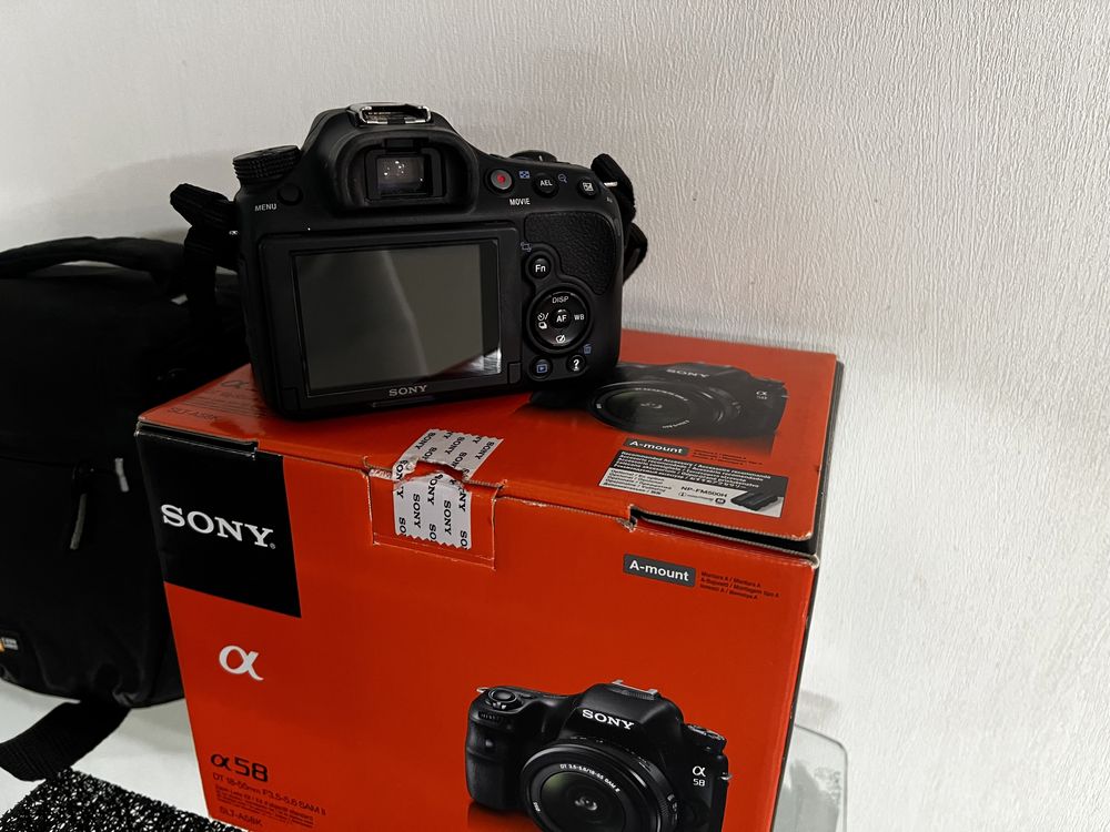 Фотоапарат SONY A58