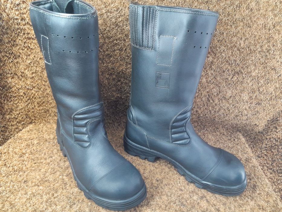 Пожежні чоботи , спецвзуття Baltes 43 розмір.