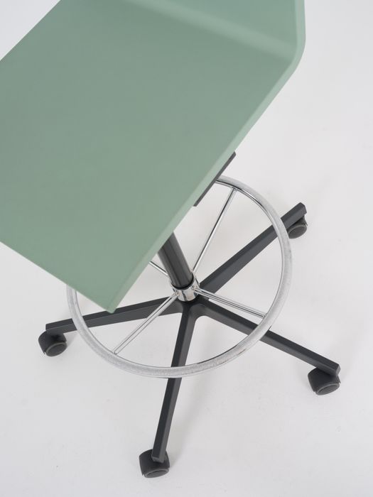 Conjunto 4x bancos altos Maarten Van Severen para a Vitra