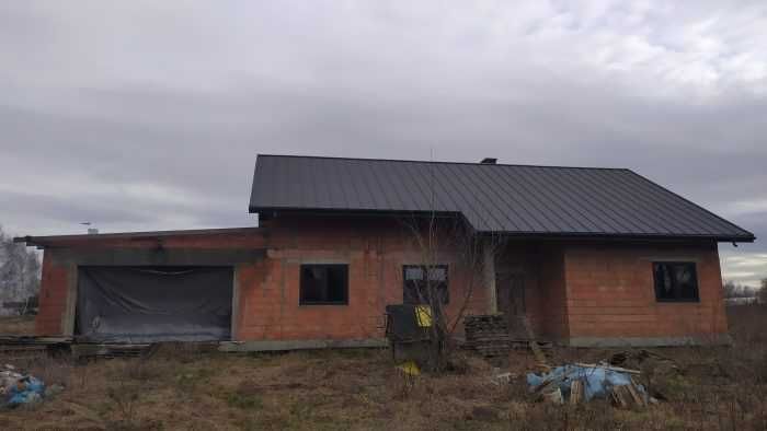 Projekty budynków,wnętrz.  
Pozwolenia na budowę. 
Technologia kuchni.