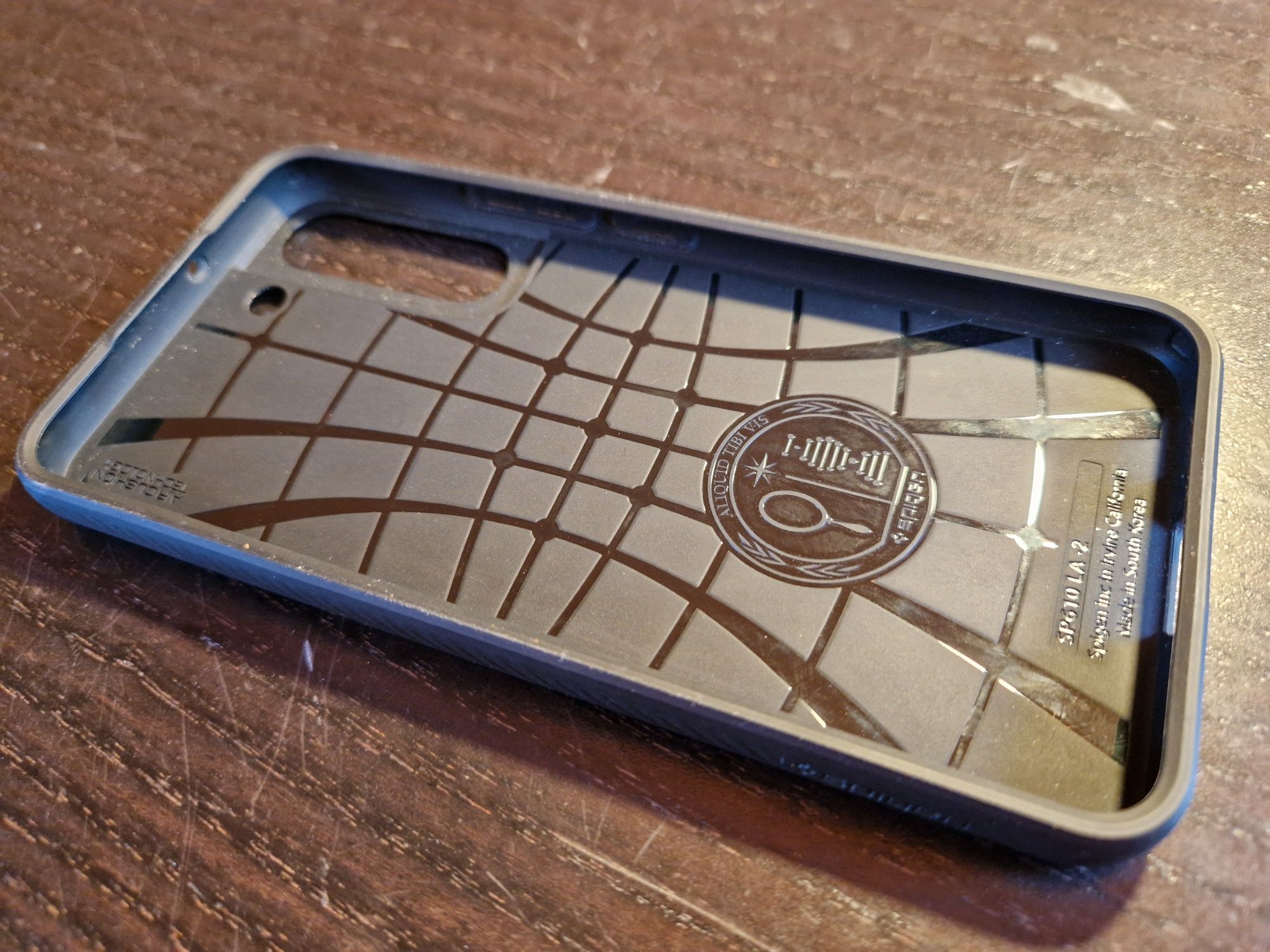 Pokrowiec / Etui spigen s22 samsung