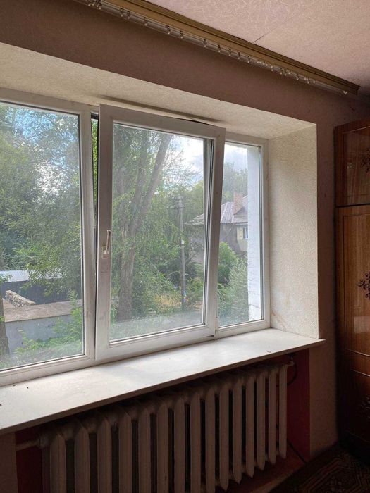 Продам двокімнатну квартиру в районі проспекта Івана Мазепи