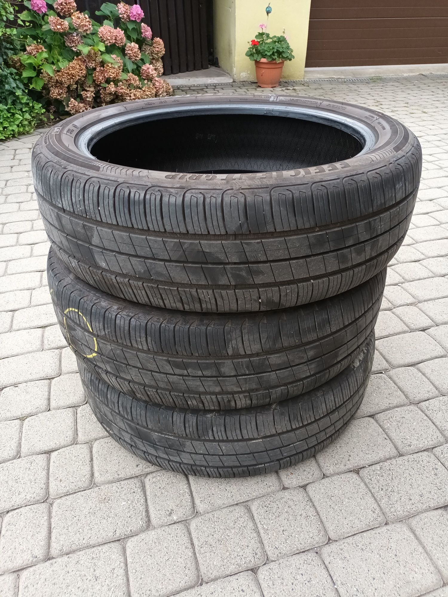 Opony 195/55/20 goodyear