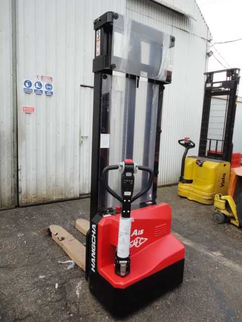 Stacker Hangcha 1500Kg "Entrega Imediata"