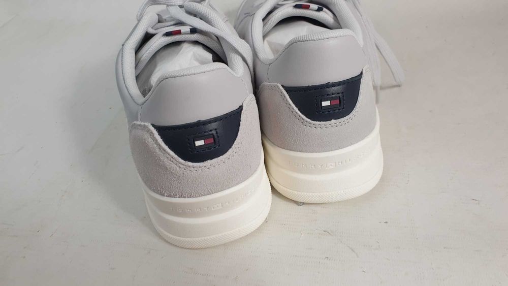 Tommy Hilfiger trampki męskie szary rozmiar 44